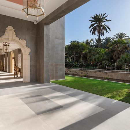 Santa Catalina, A Royal Hideaway Hotel Las Palmas de Gran Canaria Esterno foto The entrance of the museum