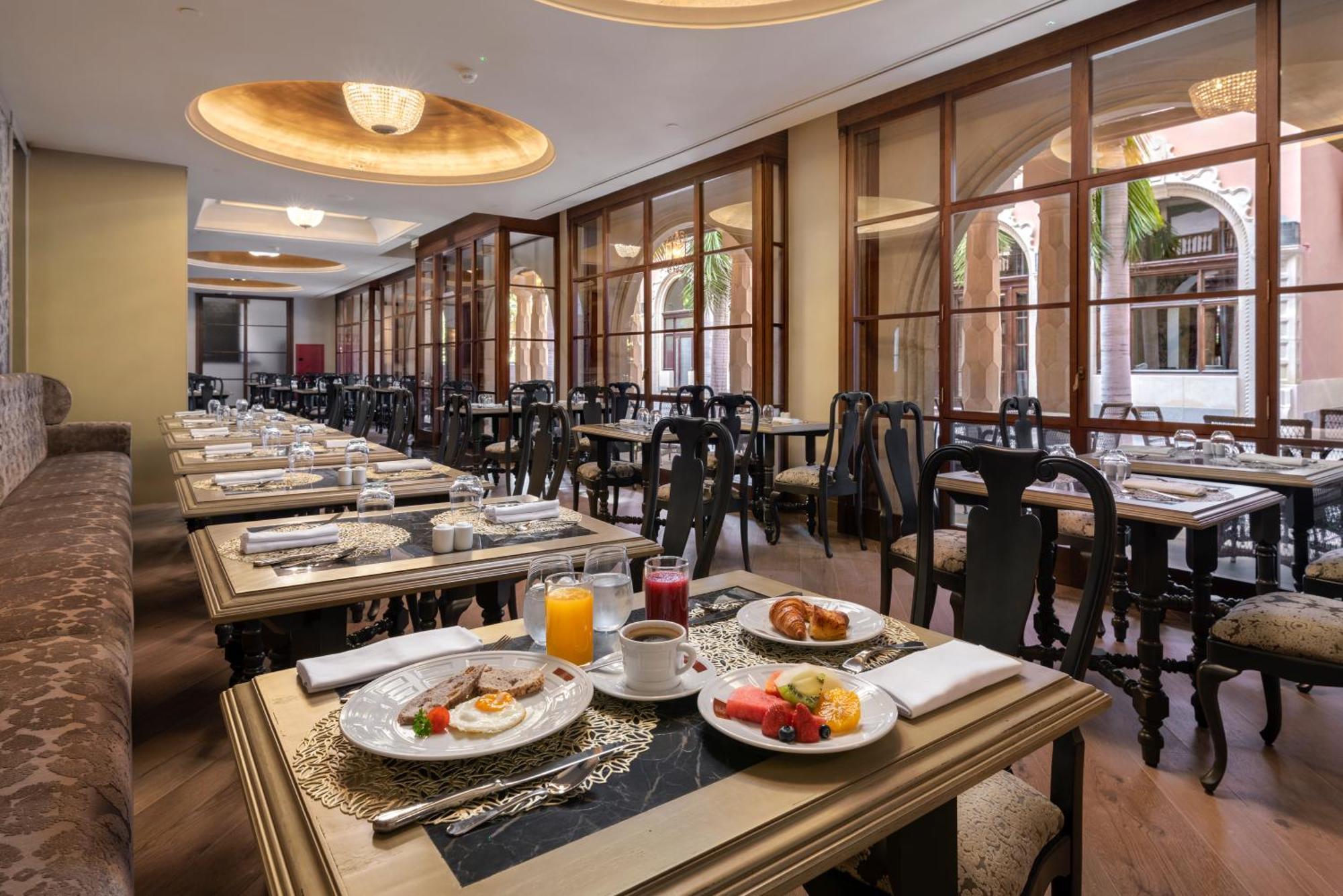 Santa Catalina, A Royal Hideaway Hotel Las Palmas de Gran Canaria Esterno foto The restaurant